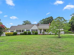 3219 Alamance Rd, Burlington, NC 27215