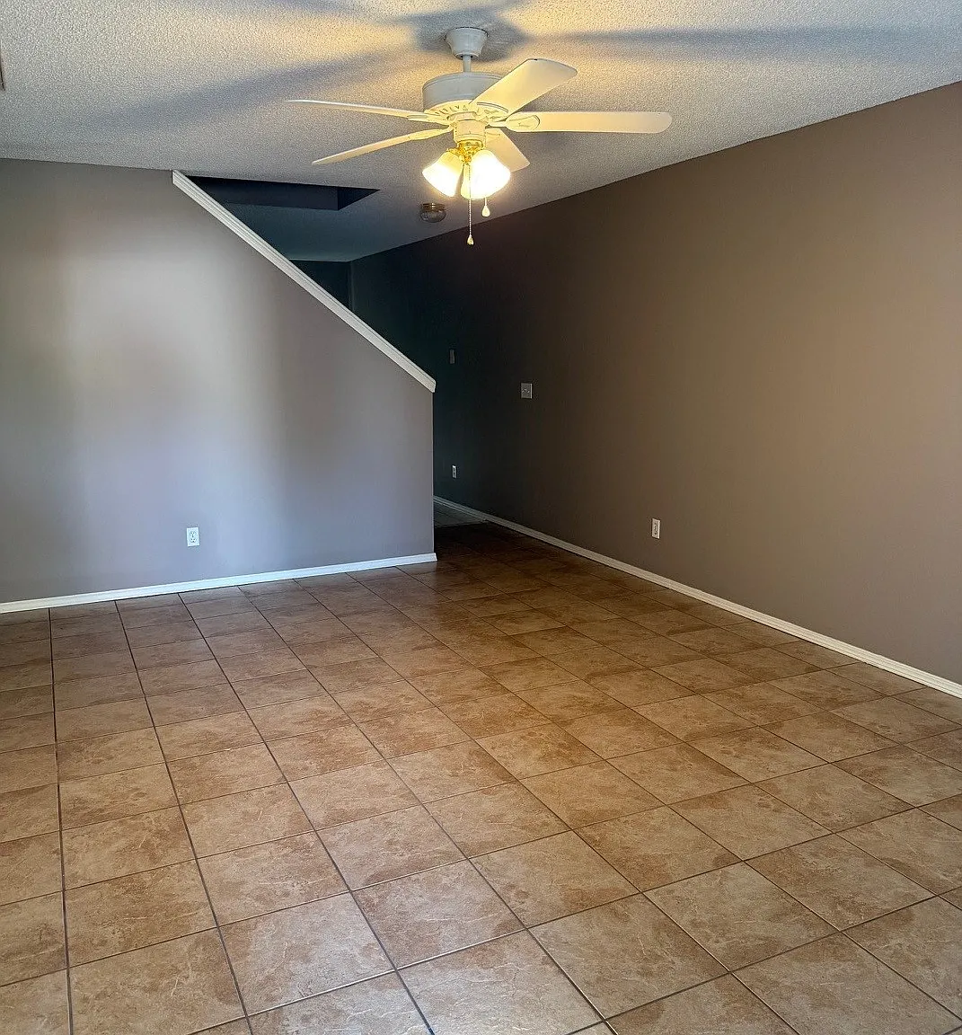 3 bed, 1500 sqft, $1,600 — Photo 1