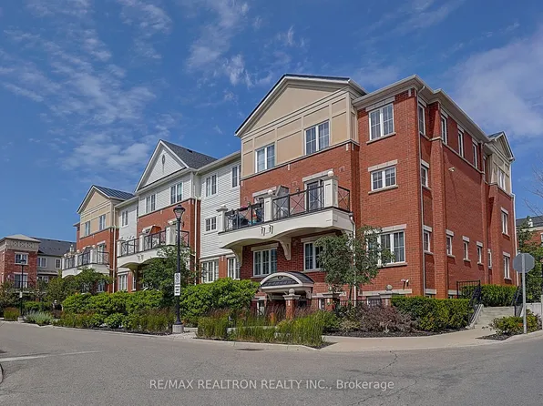 2492 Post Rd Unit 16, Oakville, ON L6H 0K1