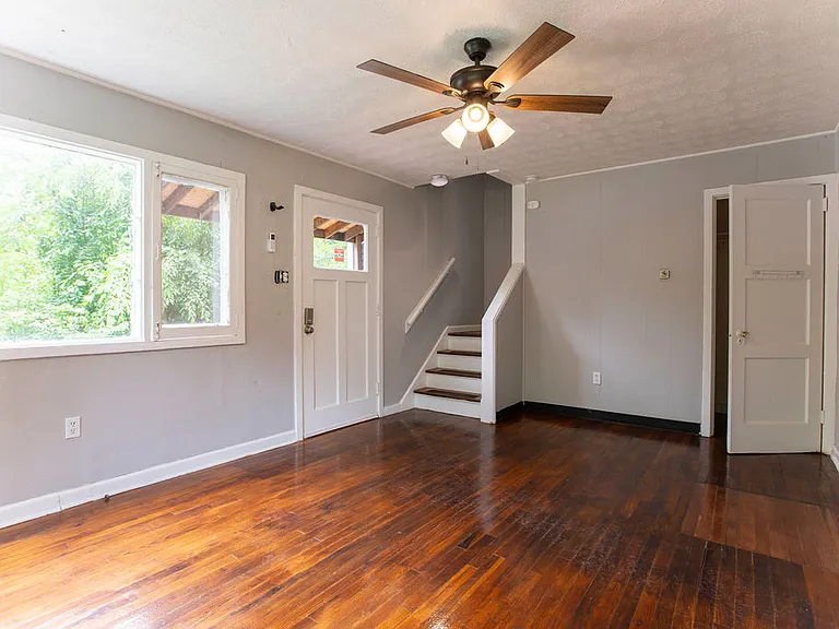 155 Wade Ln #155 — Photo 8