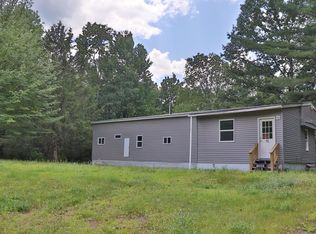 51 Christon Rd, Morrisonville, NY 12962