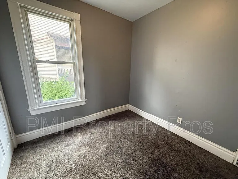 1415 N 37th St — Photo 15