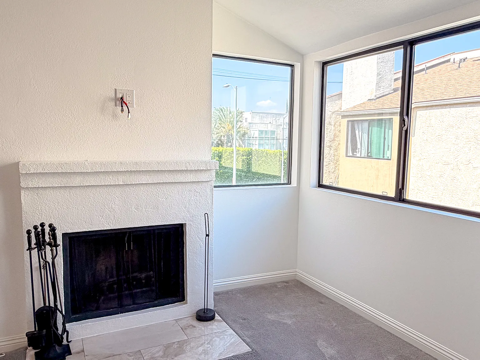 3 bed, 1750 sqft, $3,875 — Photo 2