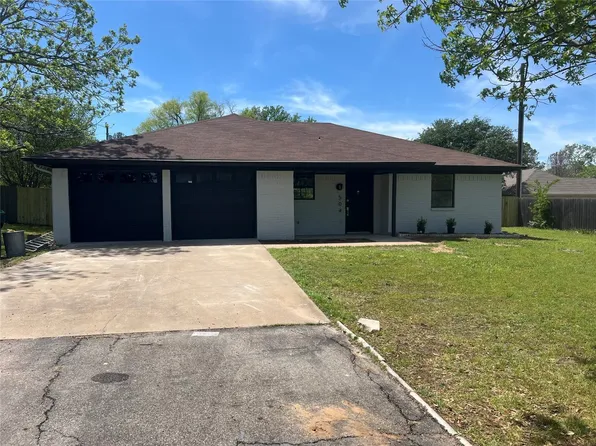 504 Ranch Rd, Granbury, TX 76049