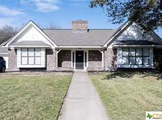 506 Turtle Rock Dr, Victoria, TX 77904