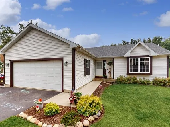 948 Laurie COURT, Walworth, WI 53184