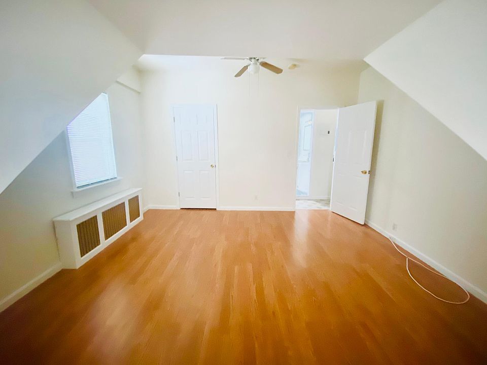 1st image of 207 Chase Ave #1