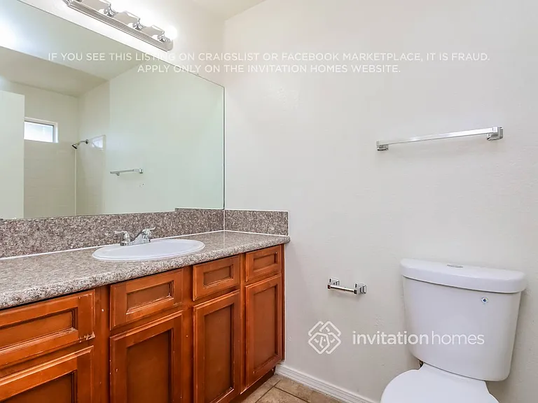 656 S Robin Ln — Photo 14