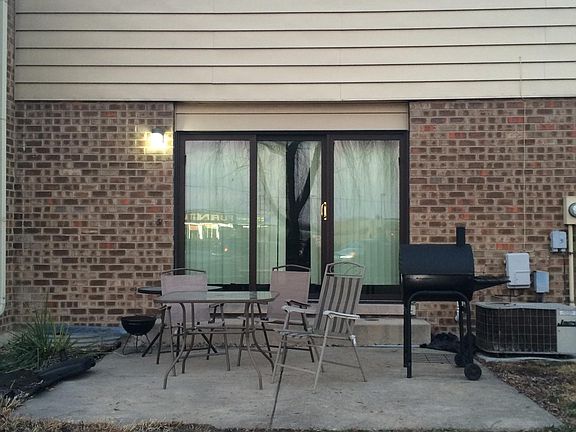 2nd image of 17 Hawthorne Ct
