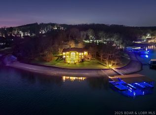 32 Quiet Waters Ln, Sunrise Beach, MO 65079