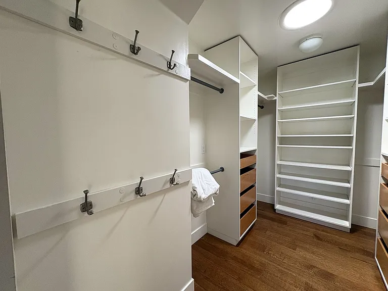 2771 South Ct — Photo 43