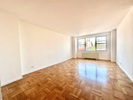 Rented by Addison Property Group | media 2