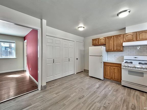 5th image of 1058 William Ave