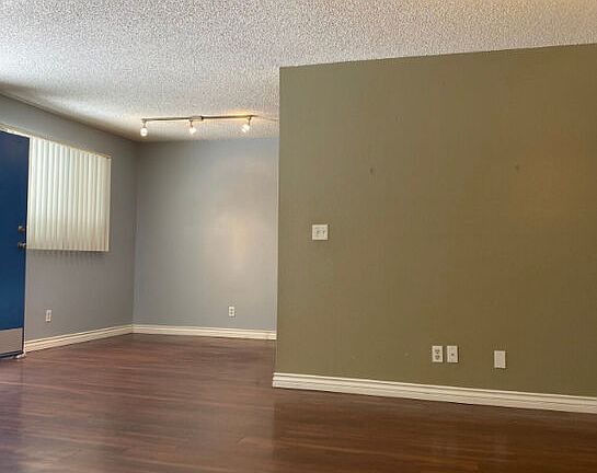 5th image of 6590 Hazeltine Ave #307
