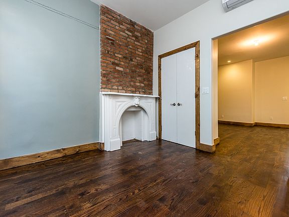 5th image of 756 Willoughby Ave