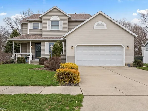 856 Tappan Cir, Vermilion, OH 44089