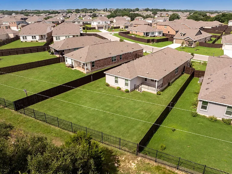 1725 Chapel Ranch Rd — Photo 2