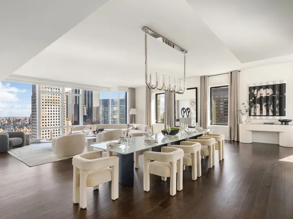 20 West 53rd Street image 3 of 13