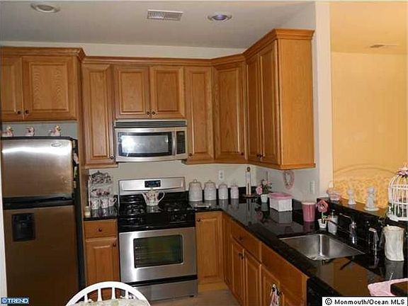 5th image of 625 Sophee Ln #6