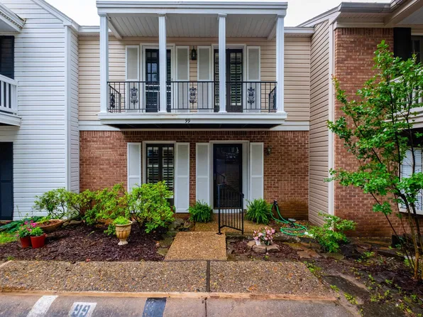 99 Kingsbridge Way, Little Rock, AR 72212