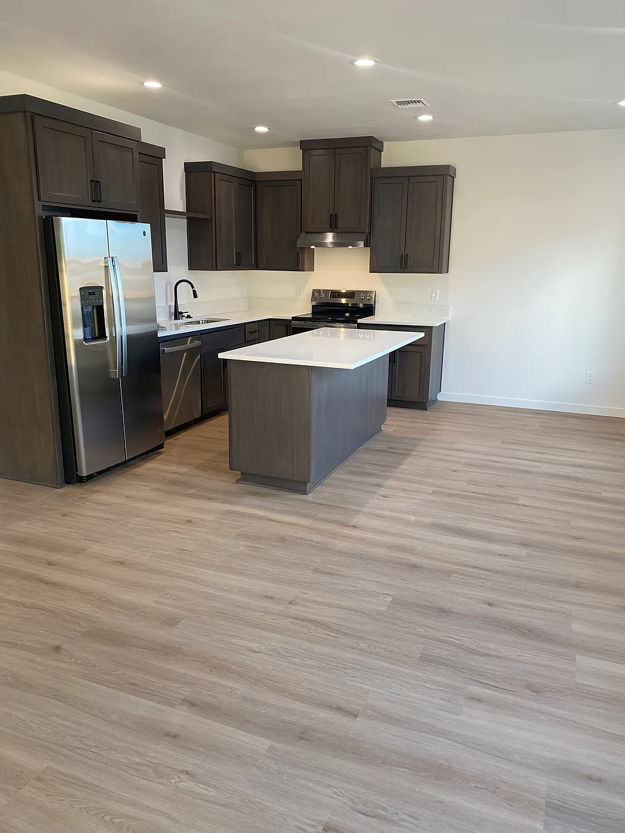 Building Photo - 625 Schemmel Ln #629