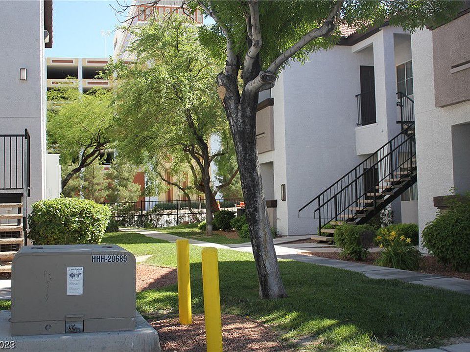 1st image of 2615 W Gary Ave Unit 2062