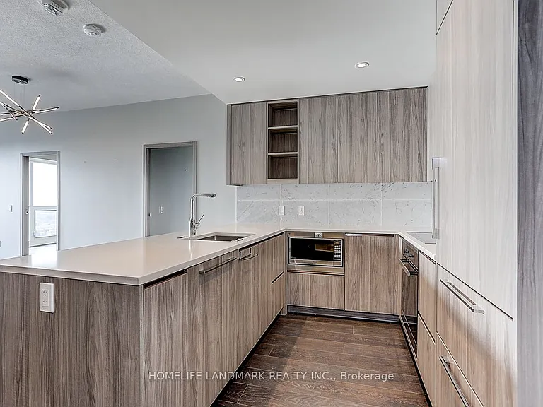 95 McMahon Dr #3203 — Photo 15