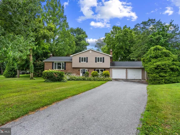 2700 Hunting Ridge Ct, Baldwin, MD 21013