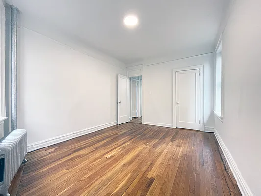 Rented by Bohemia Realty Group | media 18