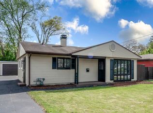 627 Bridget Pl, Wheeling, IL 60090