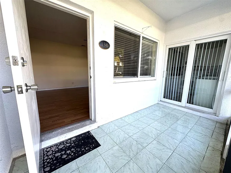2100 NE 38th St #138 — Photo 28