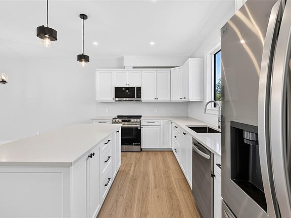 5th image of 2022B Galerno Rd