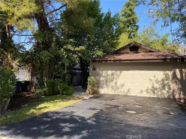 8219 Grenoble St, Sunland, CA 91040