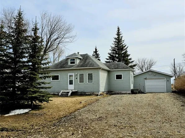 4 Walker AVENUE, Yarbo, SK S0A 4V0