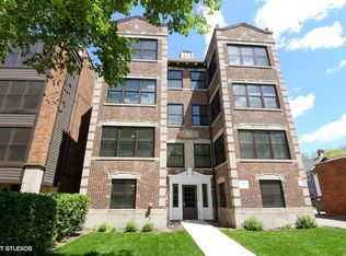493 Sheridan Rd, Evanston, IL 60202