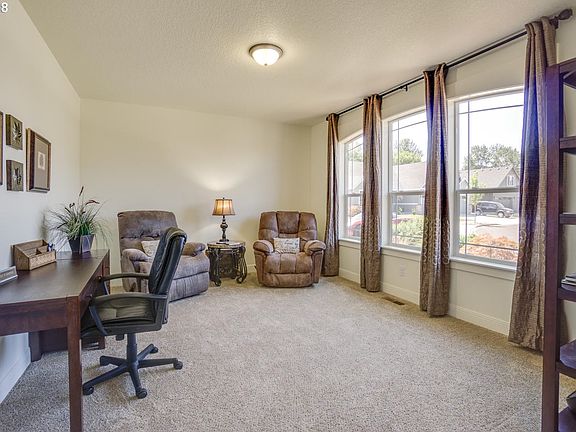 4th image of 11207 NE 147th Ave