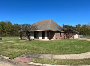 21 Ragan Dr, Alexandria, LA 71303