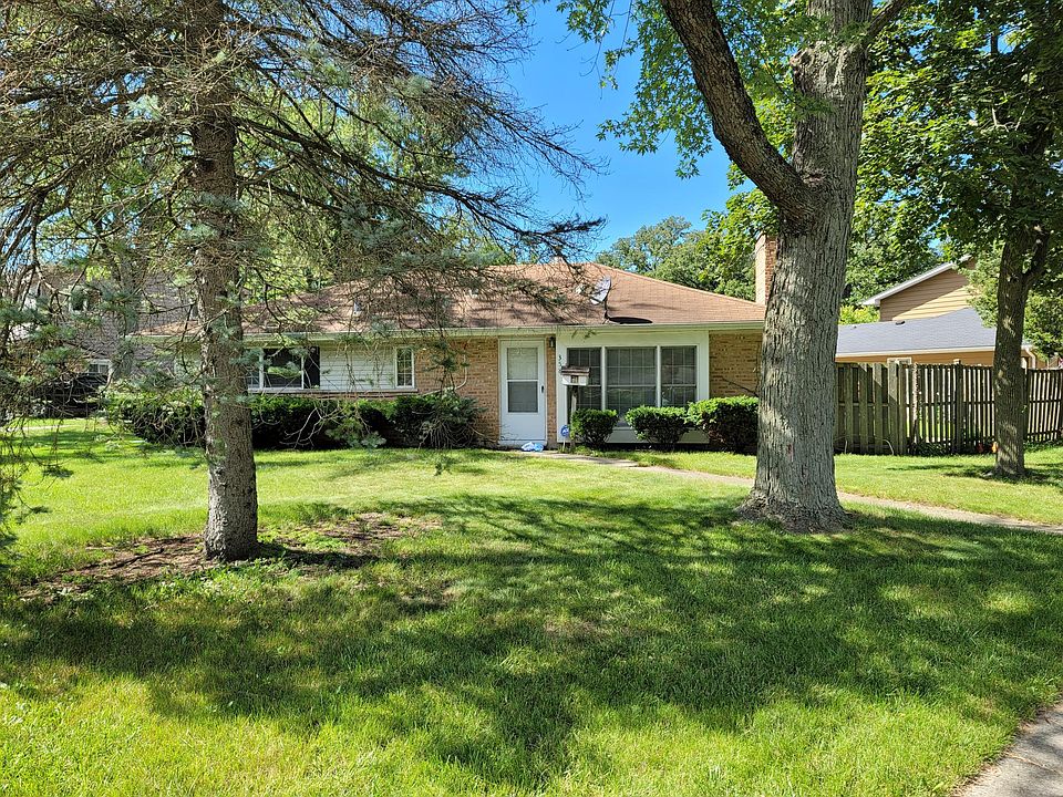 1st image of 358 S Orchard Dr