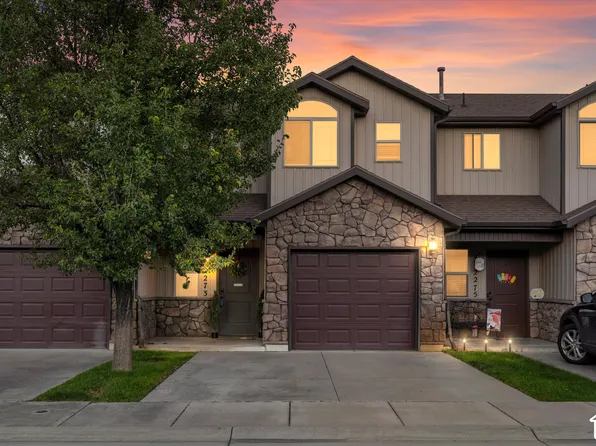 2273 S Knights Way W, West Haven, UT 84401