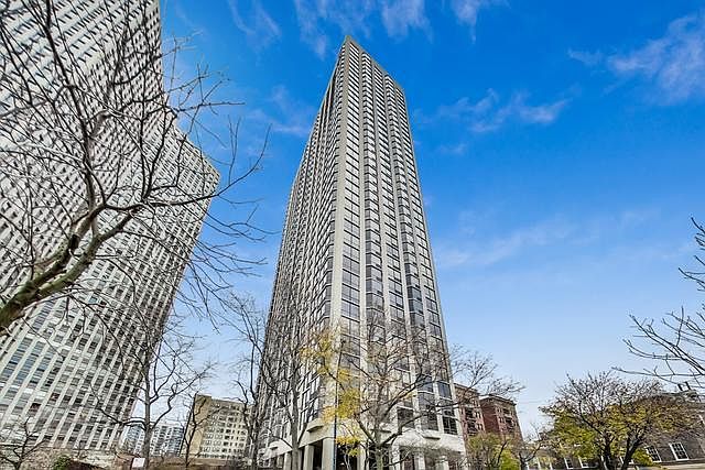 1st image of 2650 N Lakeview Ave APT 4108