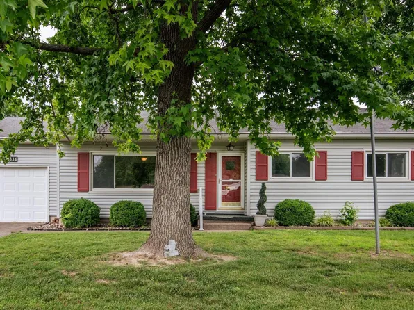 334 Park Ln, Herrin, IL 62948
