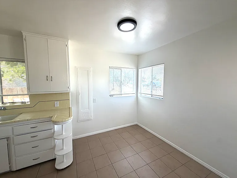 1409 Quincy St #A — Photo 5