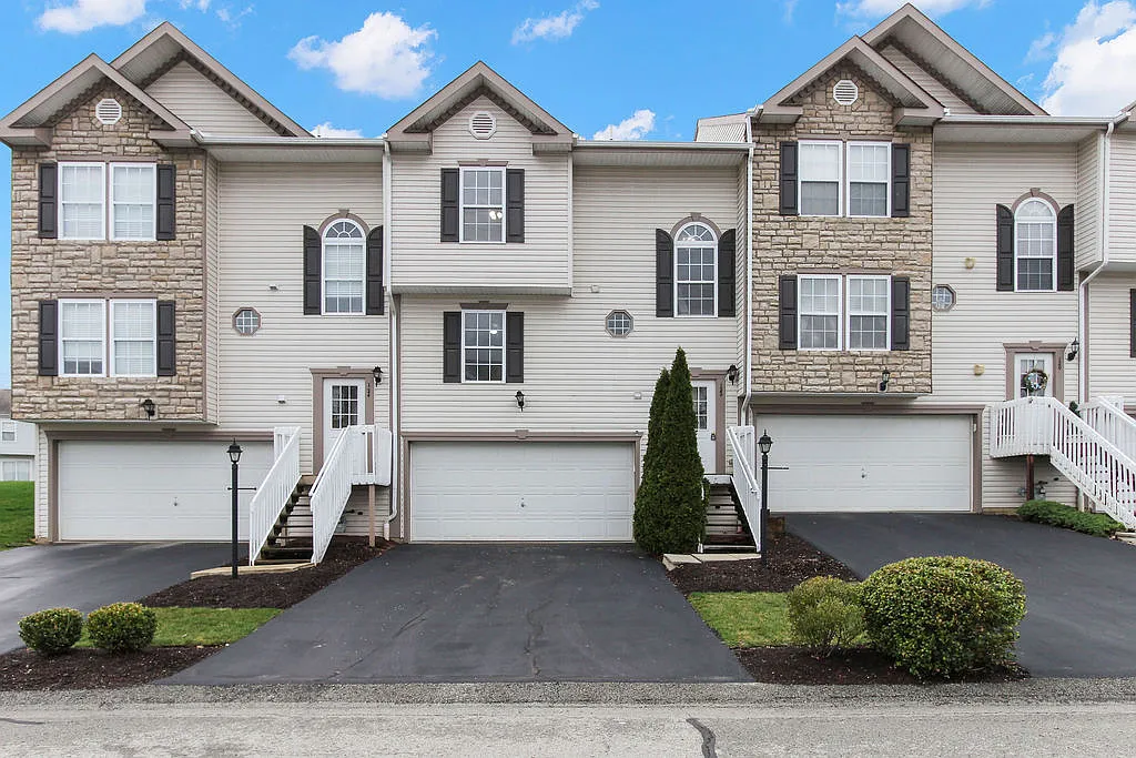 122 Manor View Dr photo 1