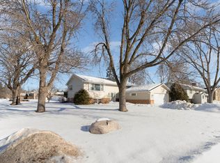 903 South St, Anoka, MN 55303