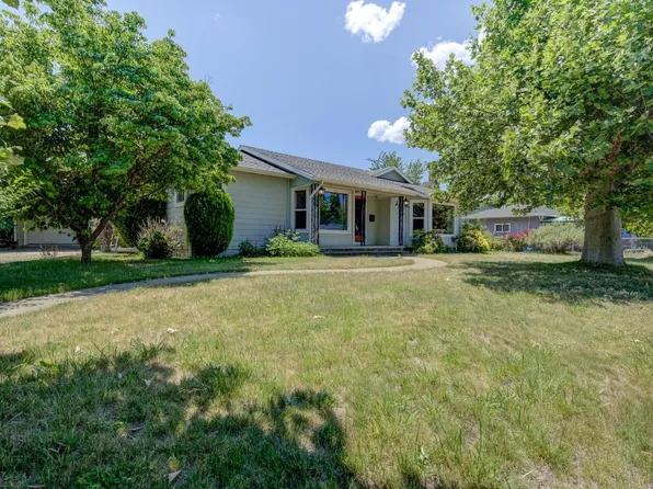 135 State St, Yreka, CA 96097