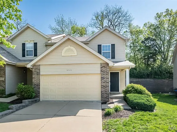 5541 Wavecrest Cir, Saint Charles, MO 63304
