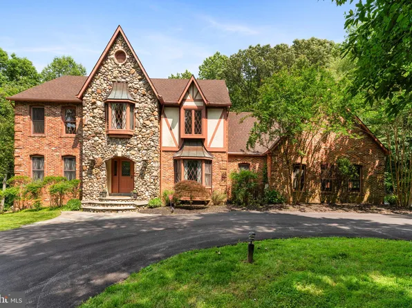 15713 Holly Grove Rd, Silver Spring, MD 20905