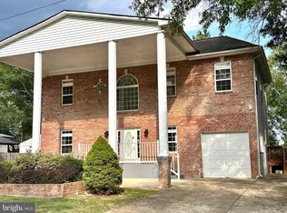 8103 Fordson Rd, Alexandria, VA 22306