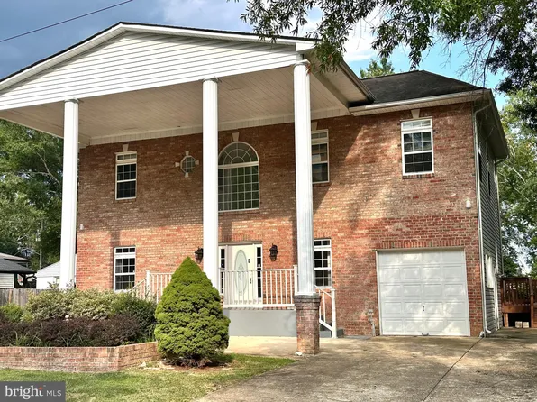 8103 Fordson Rd, Alexandria, VA 22306