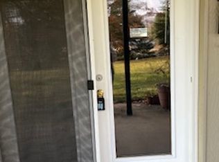 611 Lincoln Way W APT H, Chambersburg, PA 17201